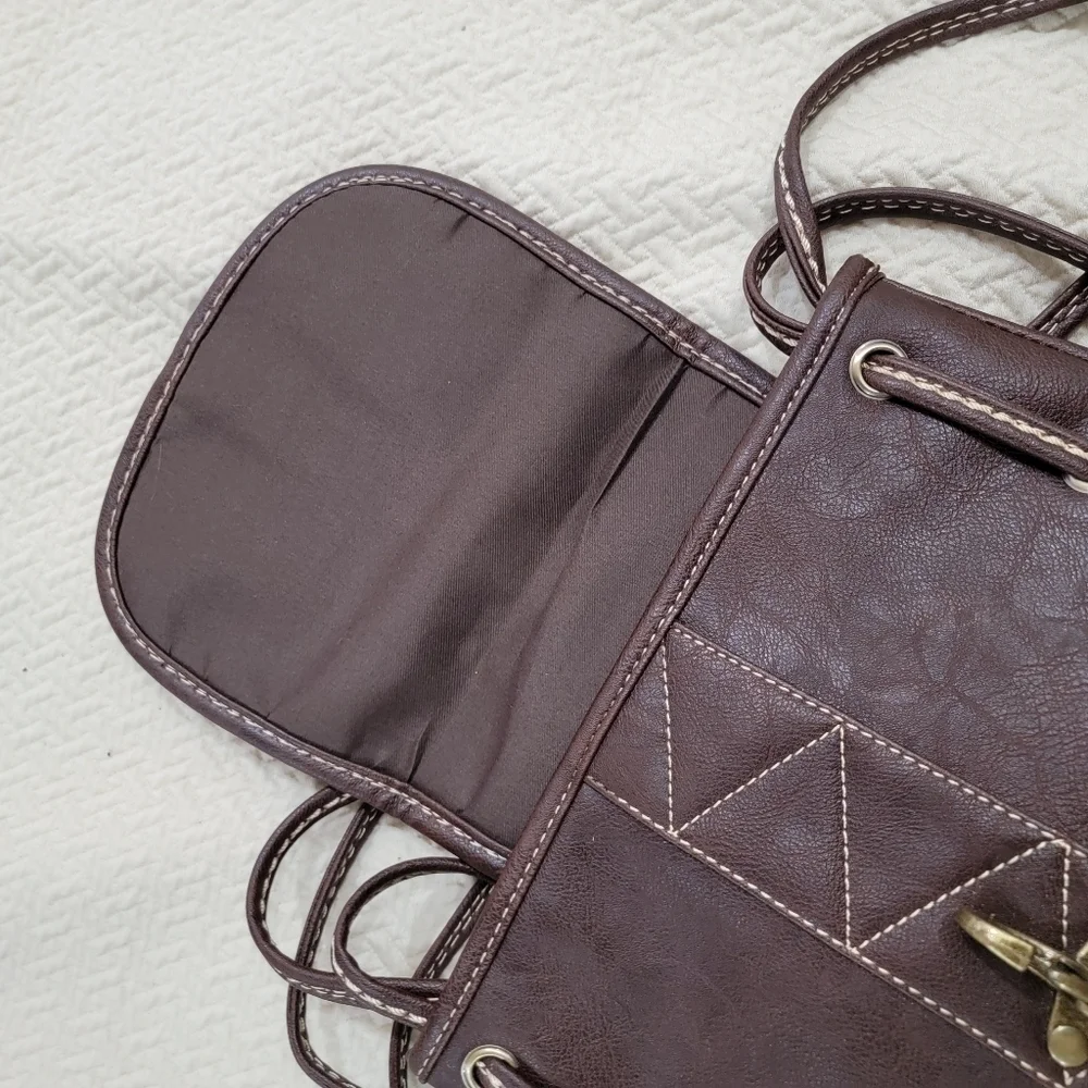Zhi Zhou Crossbody Bag Flap Top Brown with Contrast Stitching